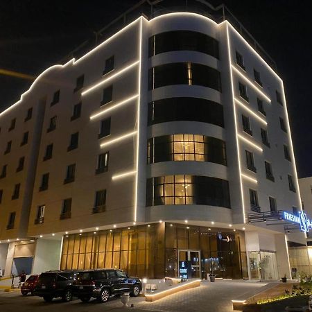 Friesian Hotel Suites Dzsidda Kültér fotó