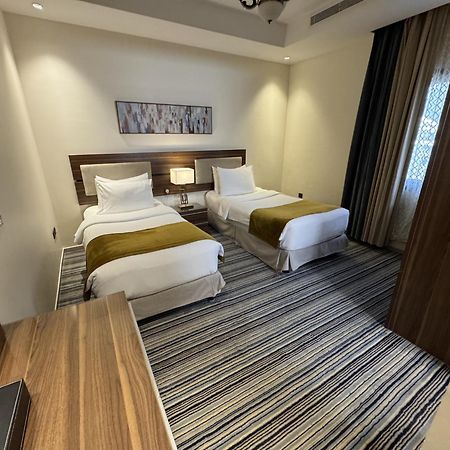 Friesian Hotel Suites Dzsidda Kültér fotó