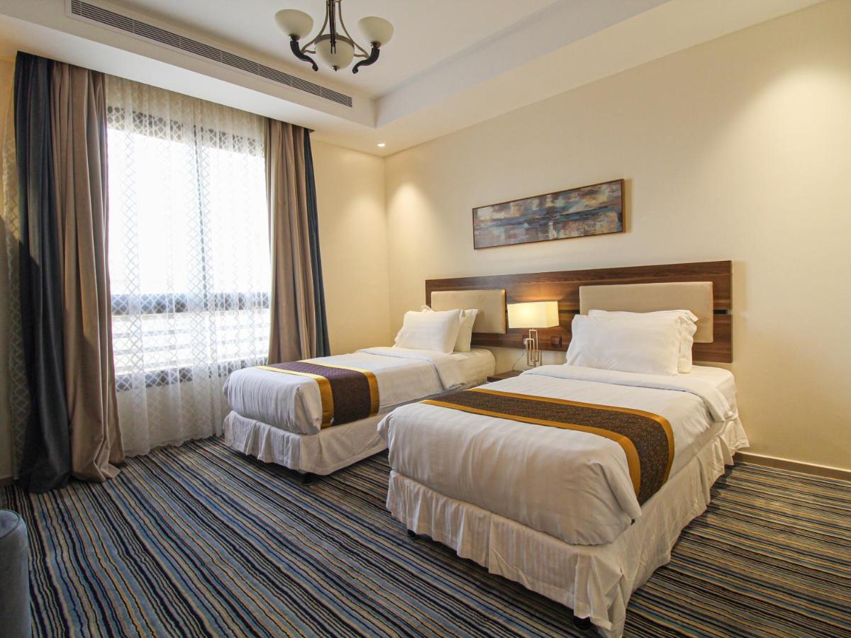 Friesian Hotel Suites Dzsidda Kültér fotó