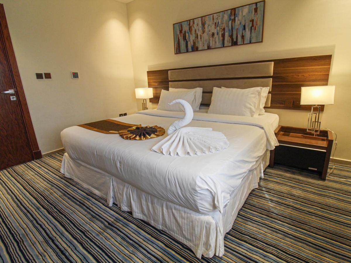 Friesian Hotel Suites Dzsidda Kültér fotó