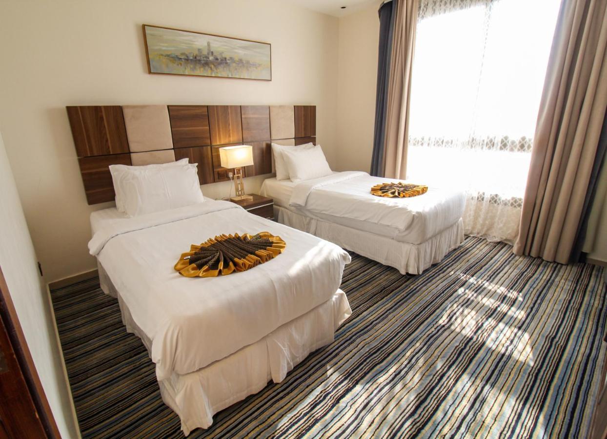 Friesian Hotel Suites Dzsidda Kültér fotó
