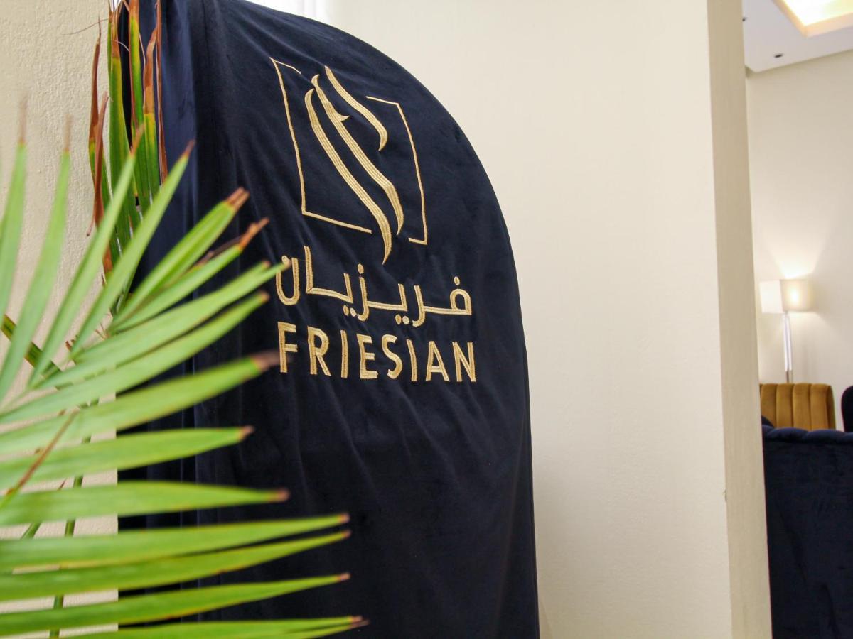 Friesian Hotel Suites Dzsidda Kültér fotó