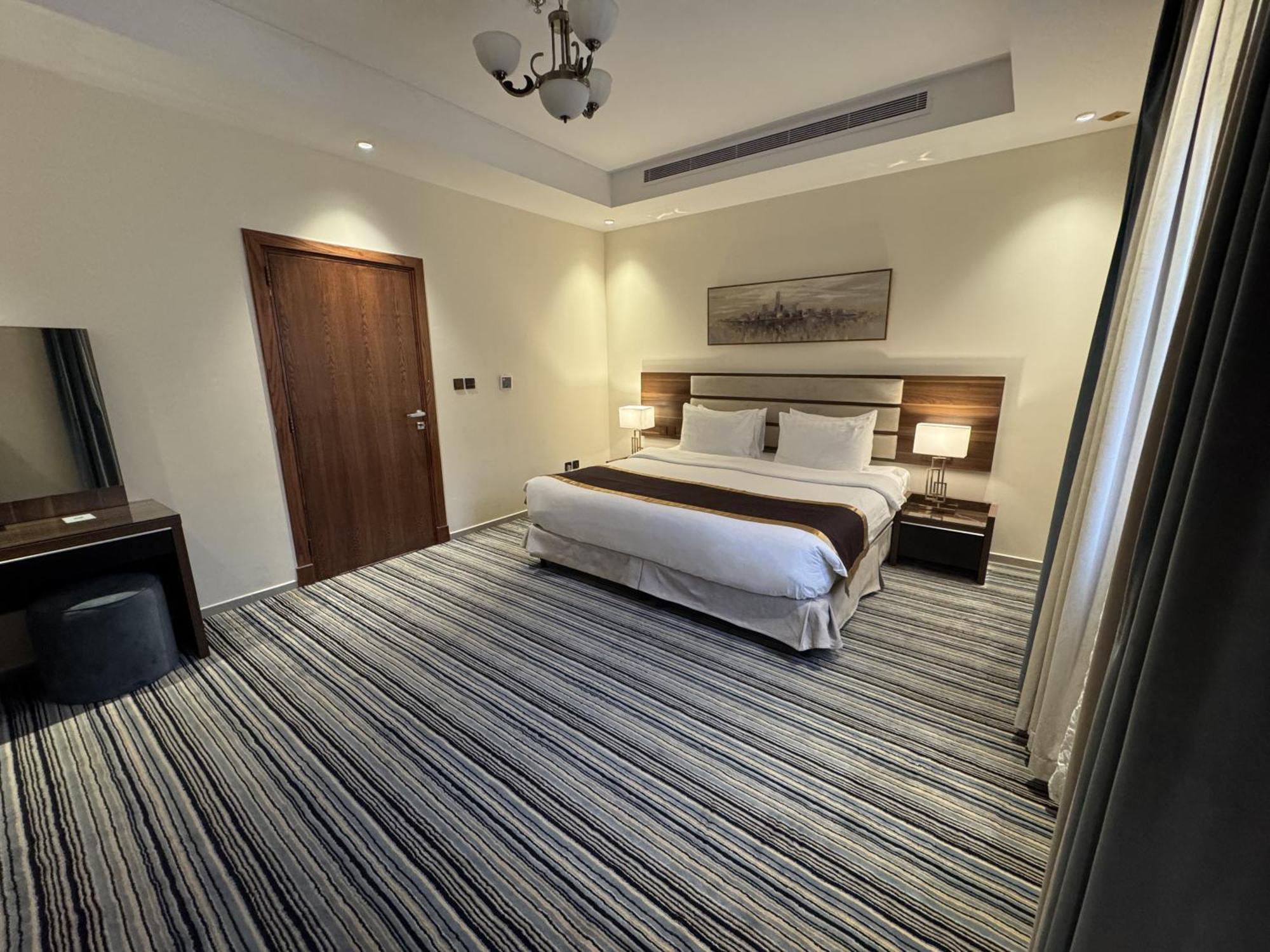 Friesian Hotel Suites Dzsidda Kültér fotó